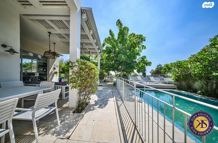 דו משפחתי, סביון