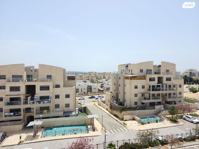 דירה, החורש, חריש