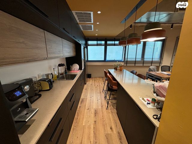 משרדים, הנצי"ב 21, מונטיפיורי, הרכבת, תל אביב יפו