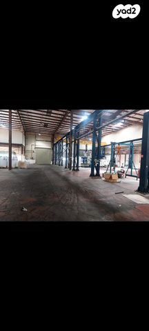 מבני תעשיה, קרית מלאכי