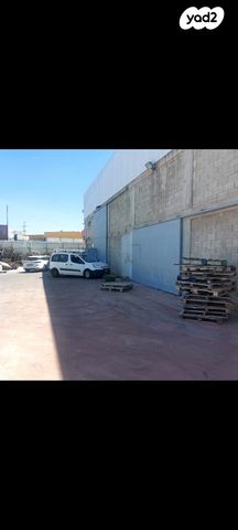 מבני תעשיה, קרית מלאכי