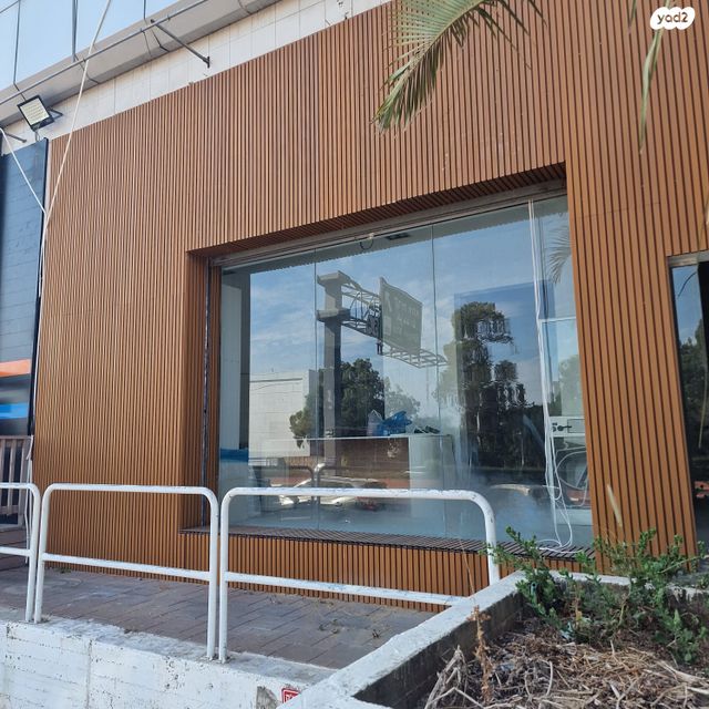 חנויות/ שטח מסחרי, שדרות ההסתדרות 285, אזור תעשיה מפרץ, חיפה