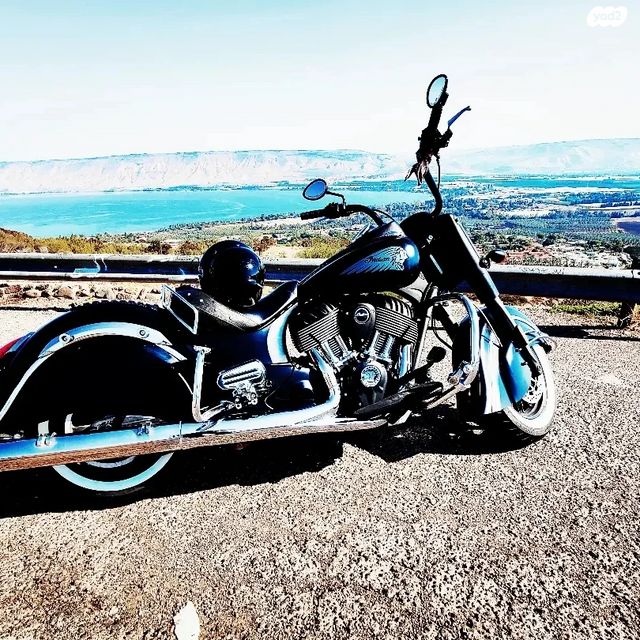 אינדיאן Chief Dark Horse