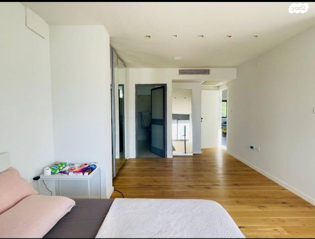 בית פרטי/ קוטג', המעוף, קיסריה