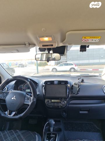 ספייס סטאר Premium אוט׳ 1.2 (71 כ״ס)