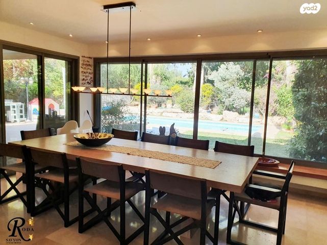 בית פרטי/ קוטג', סביון