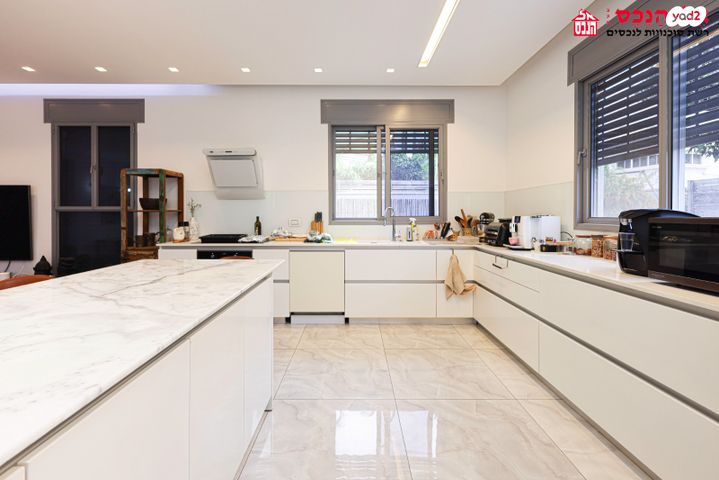 בית פרטי/ קוטג', מרכז הישוב, גני תקווה