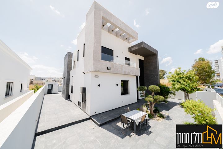 בית פרטי/ קוטג', שדרות