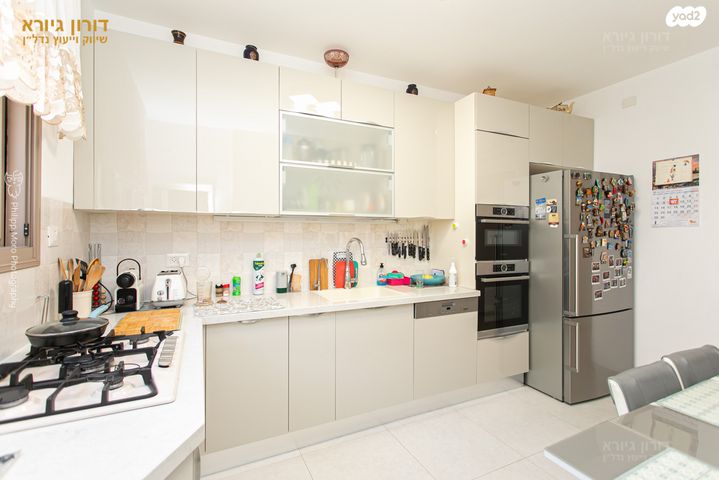 דירה, אלברט איינשטיין, אחוזה, חיפה