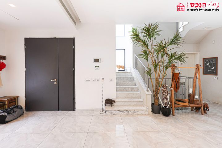 בית פרטי/ קוטג', מרכז הישוב, גני תקווה