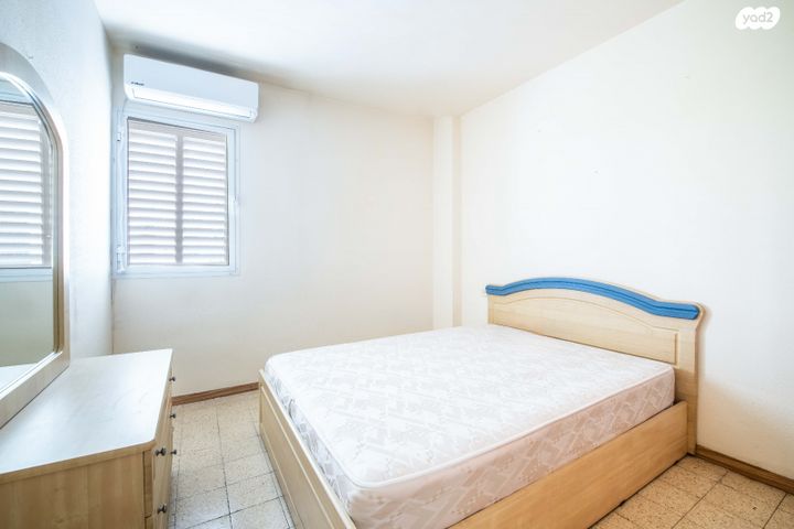 דירה, ד"ר שמורק, נאות שקד, נתניה