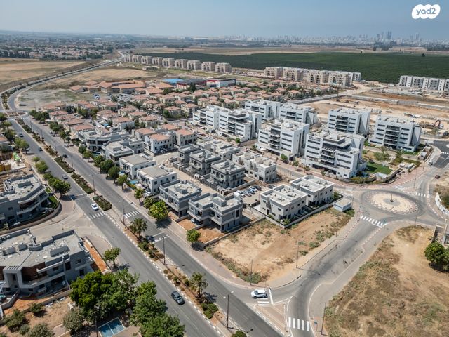 בית פרטי/ קוטג', גן יבנה מערב, גן יבנה