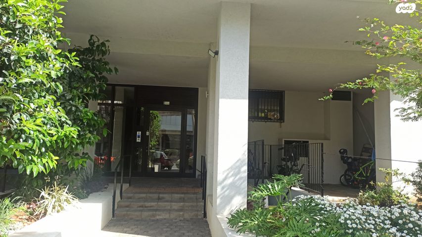 דירה, בורוכוב, גבעתיים