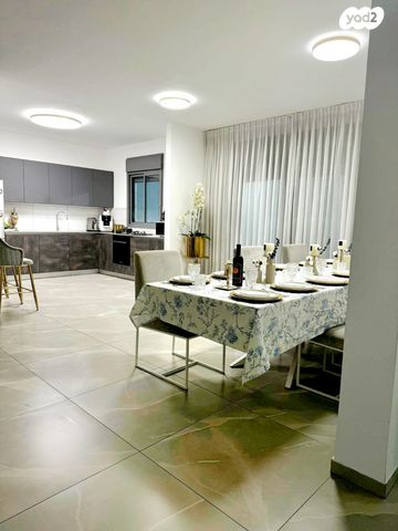 פסגת הדר / נווה עוז הירוקה