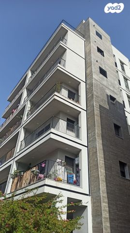 דירה, בורוכוב, גבעתיים