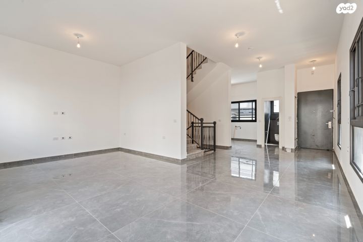 בית פרטי/ קוטג', גן יבנה מערב, גן יבנה