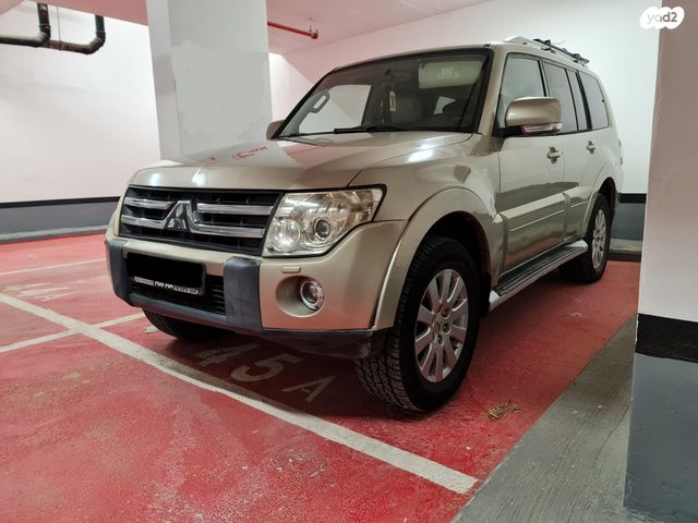 מיצובישי פג'רו