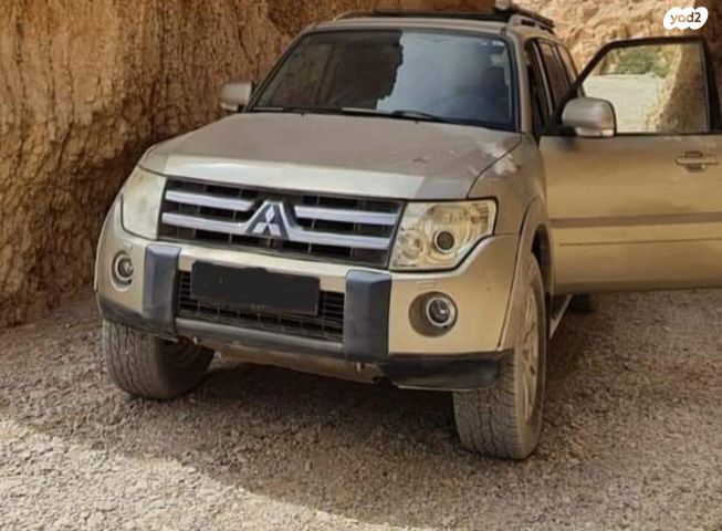 מיצובישי פג'רו