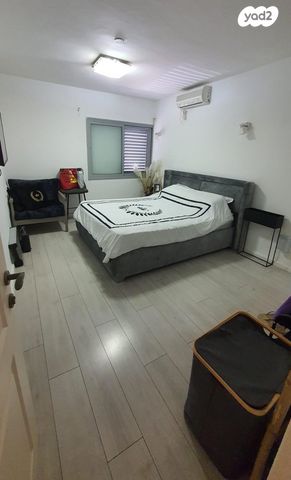 דירה, תל מונד