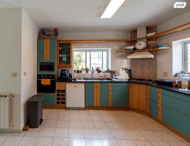 בית פרטי/ קוטג', חרמון, שאר העיר, כפר ורדים