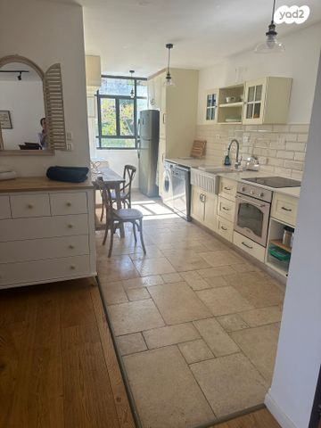 דירה, חזקיהו המלך, קטמון הישנה, ירושלים