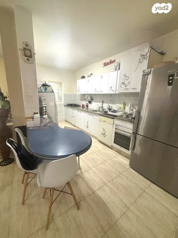 דירה, ה' באייר, רובע הקריה, הסיטי, אשדוד