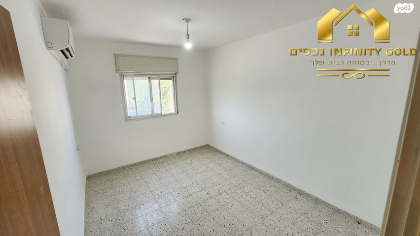 דירה, גמלא, החורש, חריש