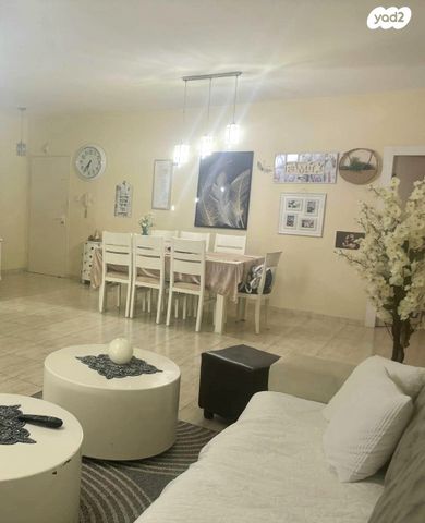 דירה, ה' באייר, רובע הקריה, הסיטי, אשדוד