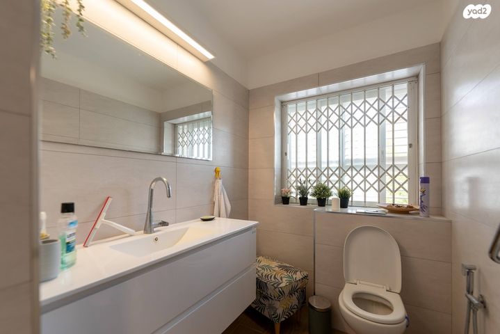 בית פרטי/ קוטג', חרמון, שאר העיר, כפר ורדים