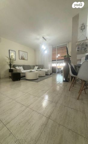 דירה, ה' באייר, רובע הקריה, הסיטי, אשדוד