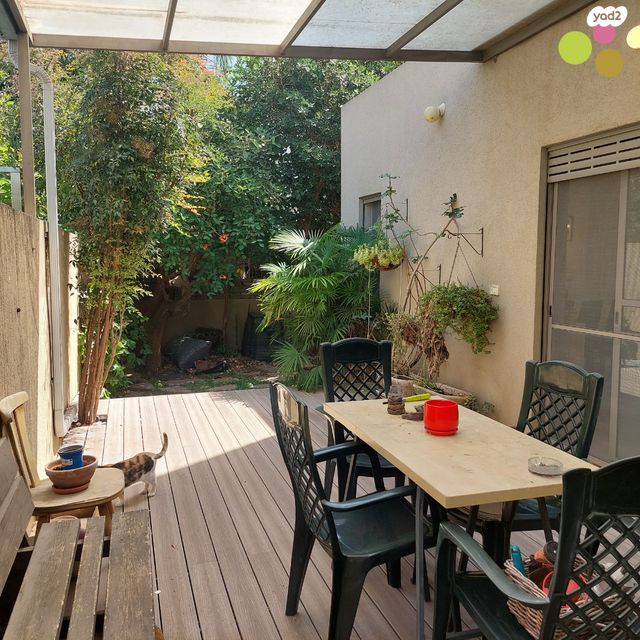 דו משפחתי, יובלים, פרדס חנה כרכור