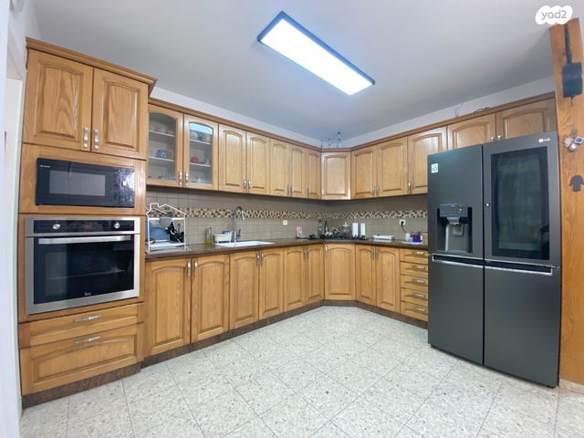 דירת גן, פרדס חנה כרכור