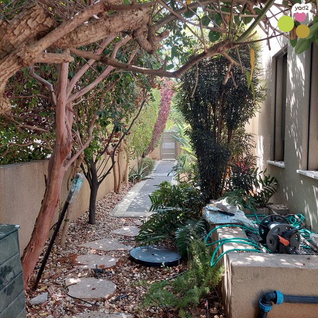 דו משפחתי, יובלים, פרדס חנה כרכור