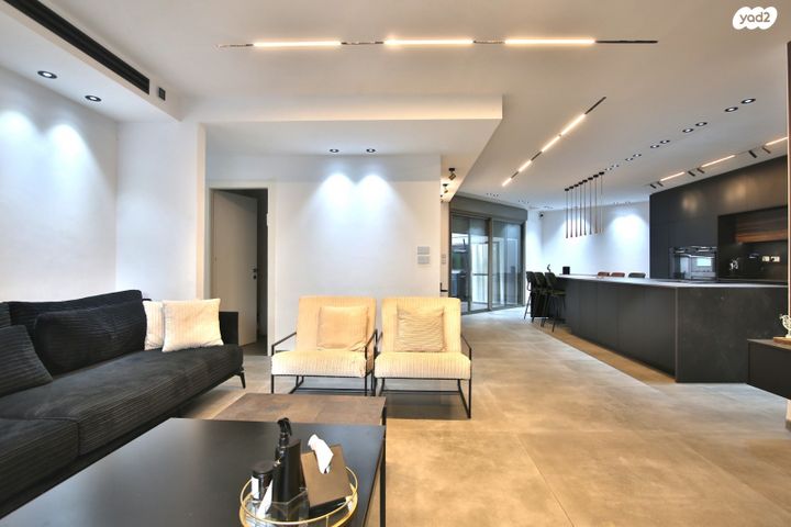 דירת גן, שדרות בית וגן, קרית אתא