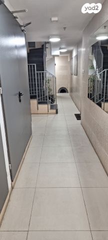 דירה, רמז, רמת השרון