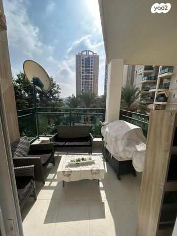 דירה, שדרות יוהנה ז'בוטינסקי, נווה זאב, נאות אילן, באר שבע