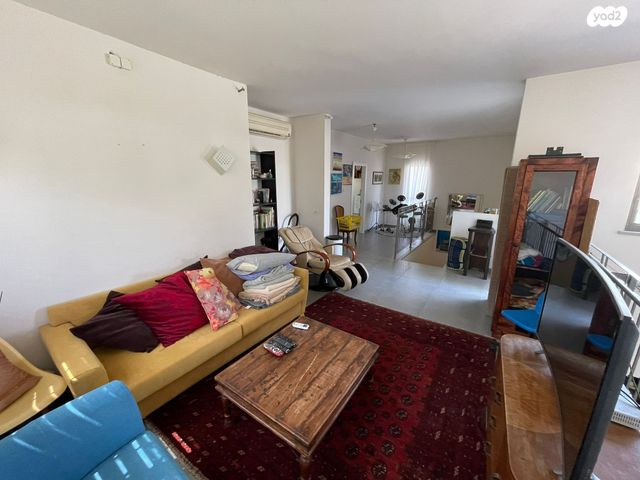 בית פרטי/ קוטג', הרקיע, הגולף, קיסריה