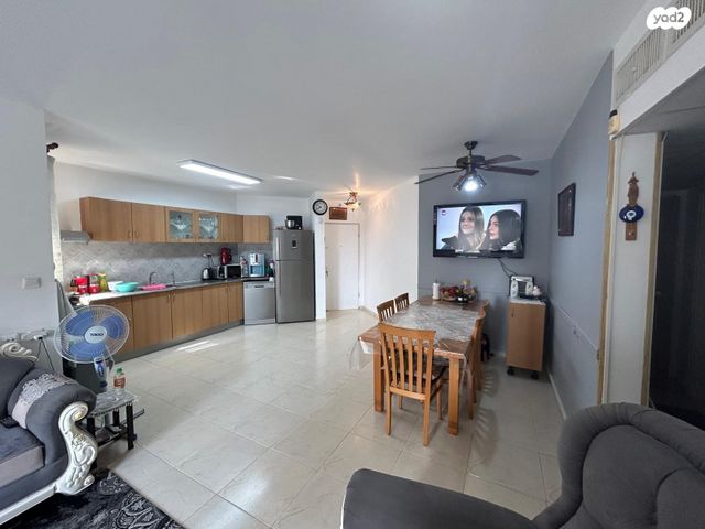 דירה, שדרות יוהנה ז'בוטינסקי, נווה זאב, נאות אילן, באר שבע