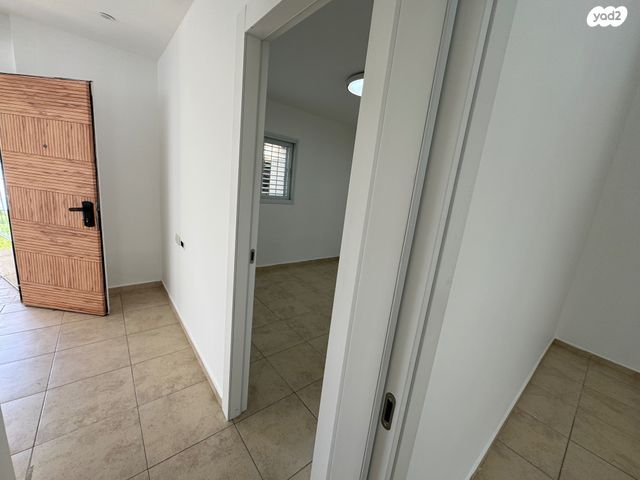 דירה, עזרא, שיכוני המזרח, ראשון לציון