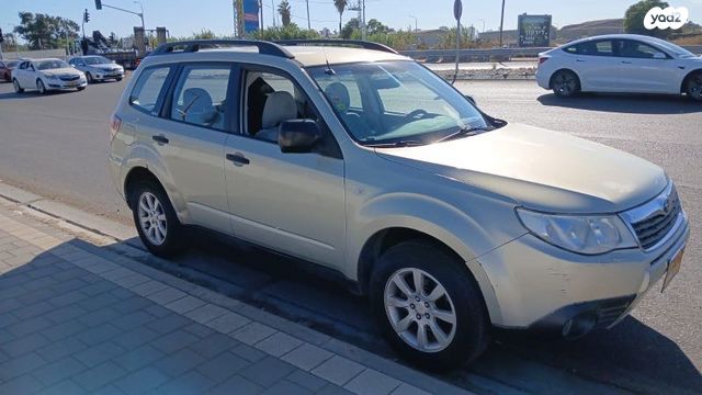 סובארו פורסטר