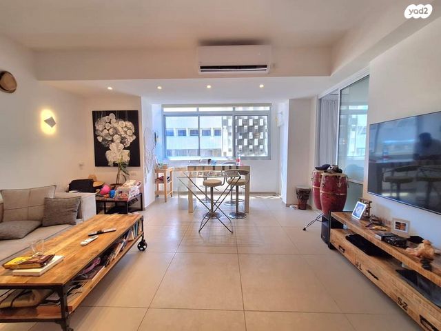 דירה, שדרות בן גוריון 1, הצפון הישן - צפון, תל אביב יפו