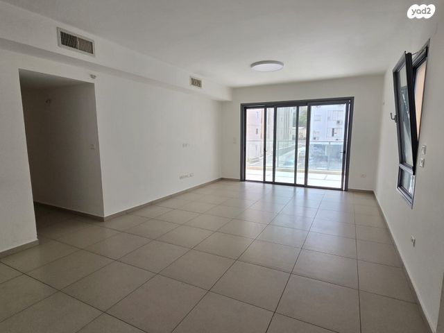 דירה, בר אילן, נווה דוד רמז, רעננה