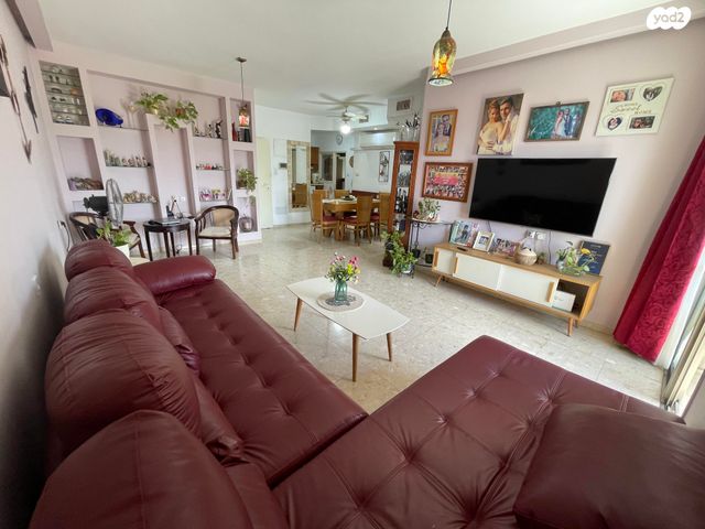 רא"ל חיים לסקוב 