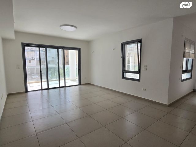 דירה, בר אילן, נווה דוד רמז, רעננה