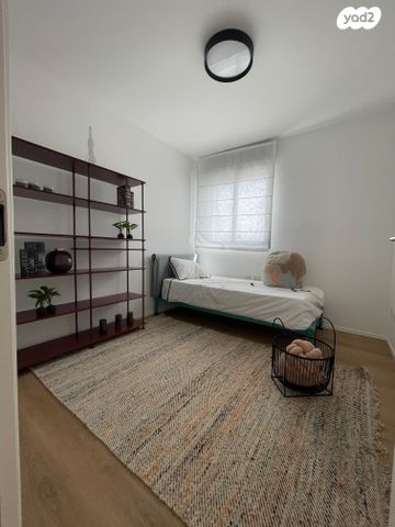 גג/ פנטהאוז, נרקיסים, ראשון לציון