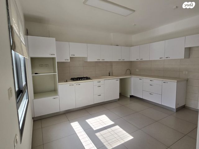 דירה, בר אילן, נווה דוד רמז, רעננה