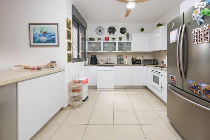 דירה, מגורי חיים כהן, נתניה