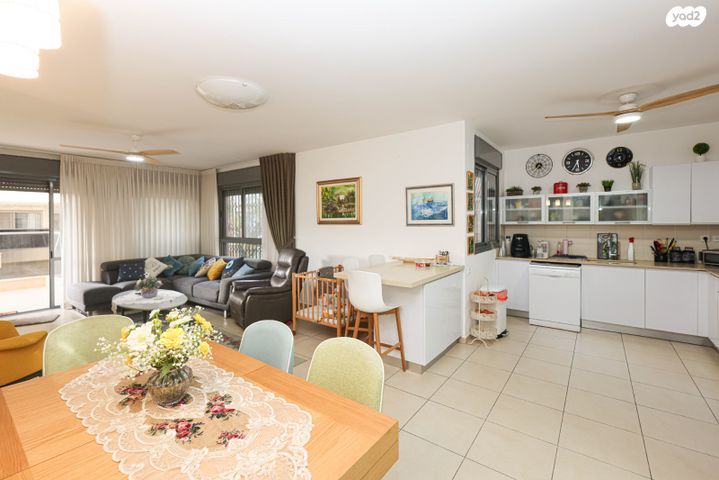 מגורי חיים כהן 