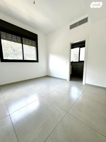 דירה, פרזון 21, יד אליהו, תל אביב יפו