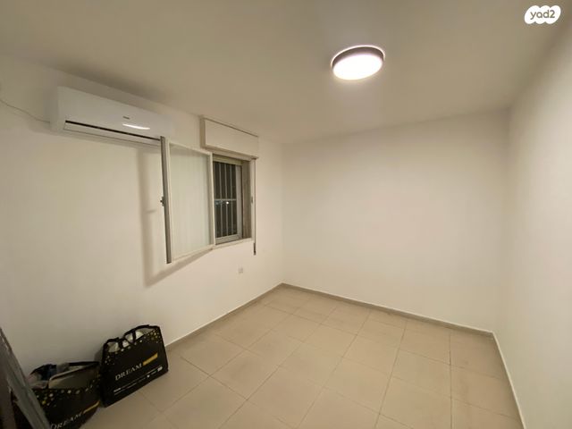 דירה, הדקל 16, עכו